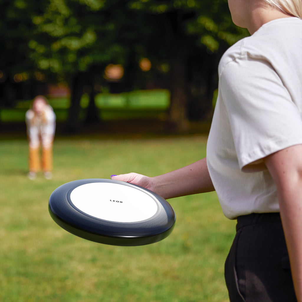 Frisbee — Minimal 'LEOR' Flight Disc for Park Games & Outdoor Play